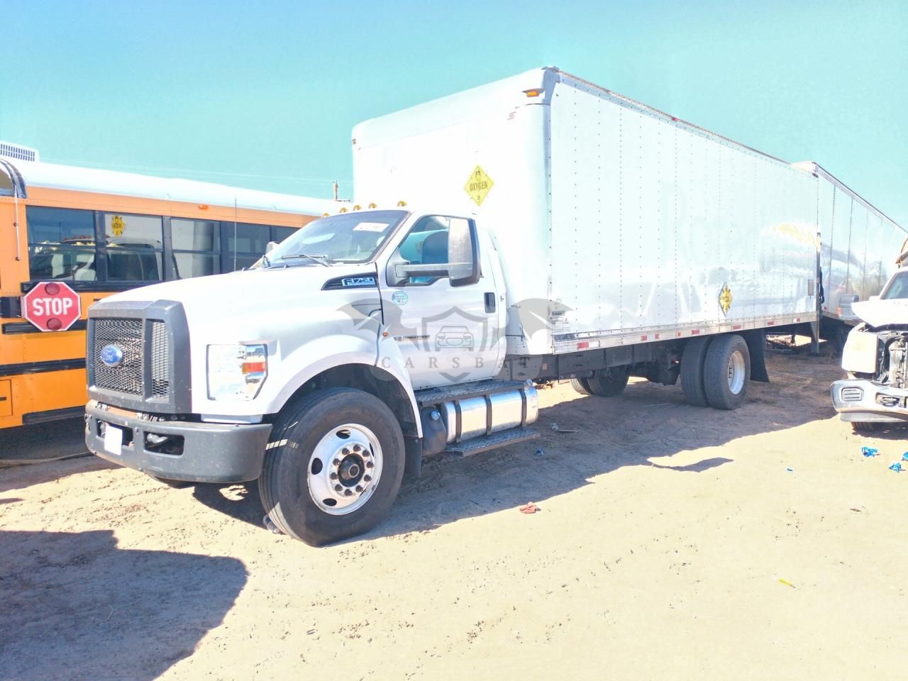 Ford F750 6.7L 8 2017