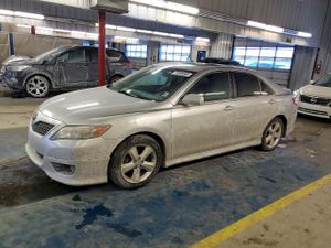Toyota Camry BASE 2.5L 4 2010