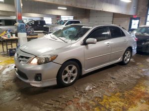 Toyota Corolla BASE 1.8L 4 2011