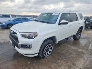 Toyota 4Runner SR5/SR5 PREMIUM 4.0L 6 2015