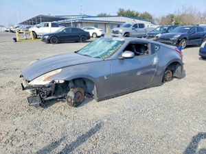 Nissan 370z 3.7L 6 2011
