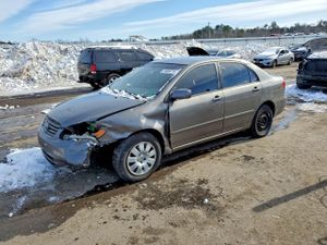 Toyota Corolla CE 1.8L 4 2004