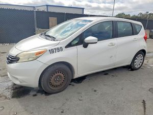 Nissan Versa S 1.6L 4 2015