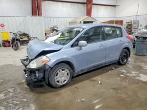 Nissan Versa S 1.8L 4 2010