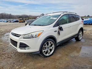 Ford Escape TITANIUM 2.0L 4 2013