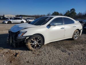 Nissan Maxima S 3.5L 6 2012