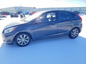 Hyundai Accent GLS 1.6L 4 2012
