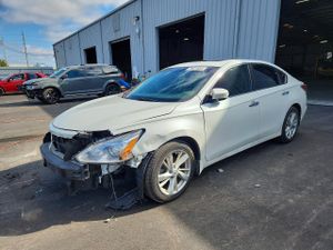 Nissan Altima 2.5 2.5L 4 2015