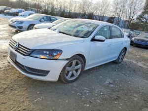 Volkswagen Passat SE 2.5L 5 2014