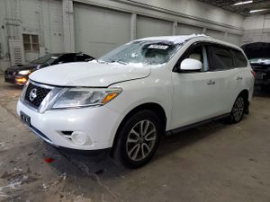 Nissan Pathfinder S 3.5L 6 2013
