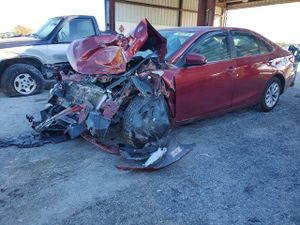 Toyota Camry LE 2.5L 4 2015