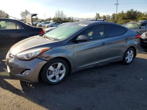 Hyundai Elantra 1.8L 4 2013