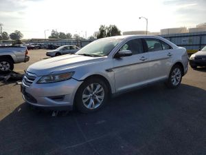 Ford Taurus SEL 3.5L 6 2010