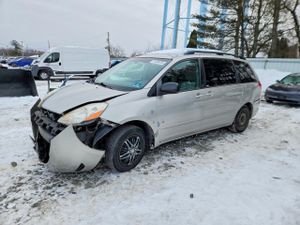 Toyota Sienna CE 3.5L 6 2008