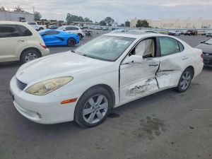 Lexus ES 3.3L 6 2005