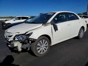 Toyota Corolla BASE 1.8L 4 2012