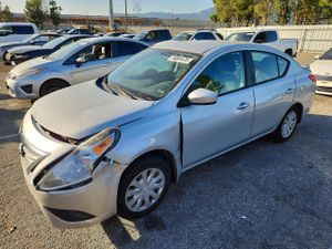Nissan Versa S 1.6L 4 2015
