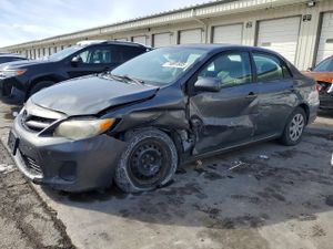 Toyota Corolla BASE 1.8L 4 2011