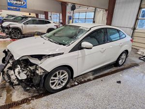 Ford Focus SE 2.0L 4 2015
