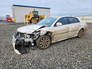 Toyota Avalon BASE 3.5L 6 2011