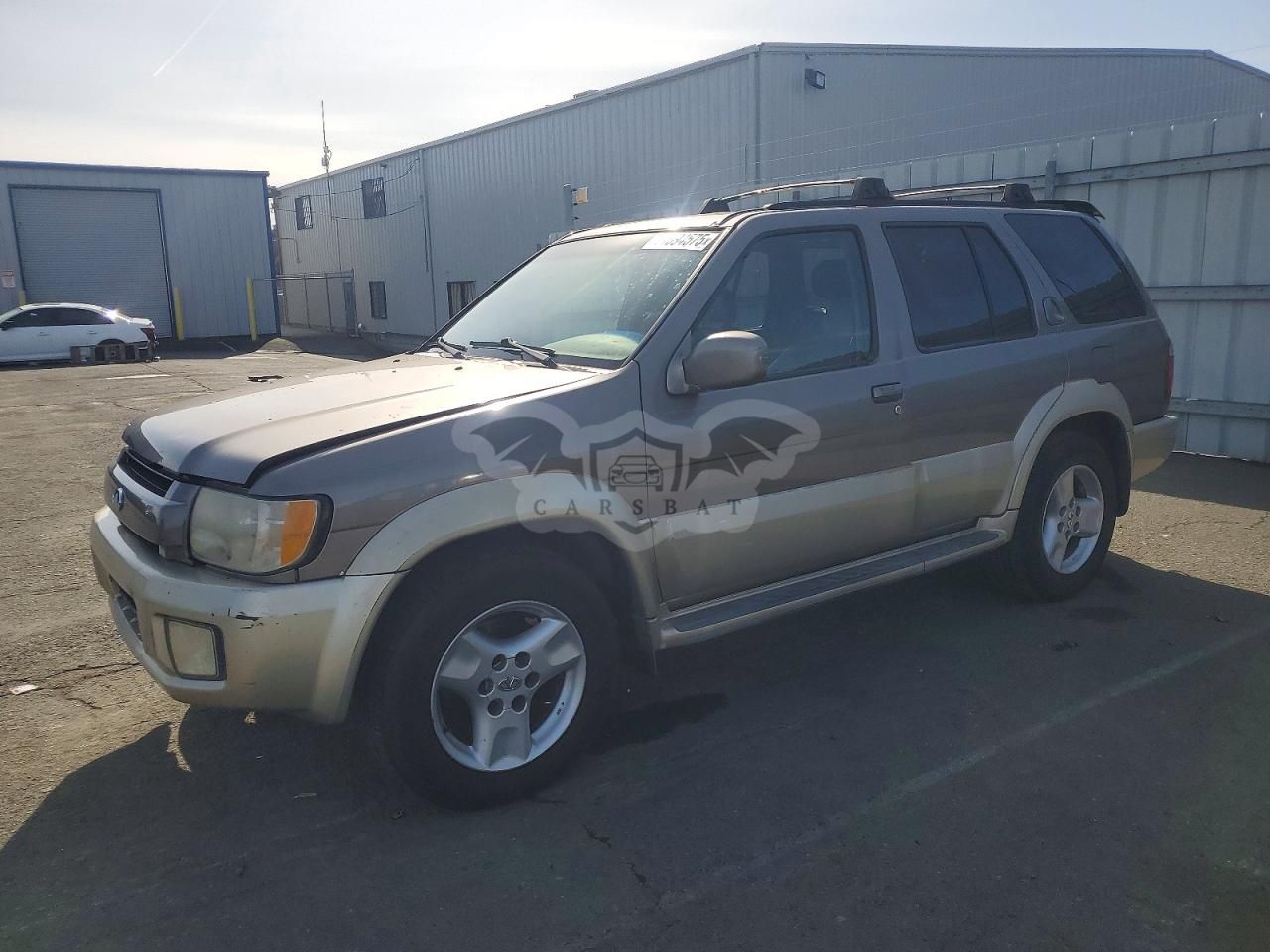 Infiniti QX4 3.5L 6 2001