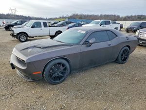 Dodge Challenger 3.6L 6 2015
