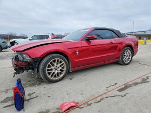 Ford Mustang 3.7L 6 2013