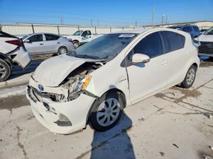 Toyota Prius 1.5L 4 2012