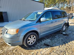 Chrysler Town & Country 3.8L 6 2010