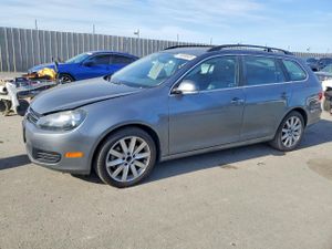 Volkswagen Jetta 2.0L 4 2014