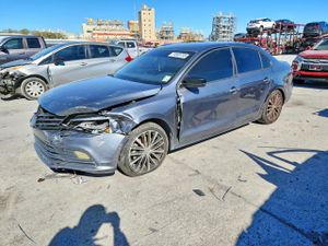 Volkswagen Jetta SE 1.8L 4 2015