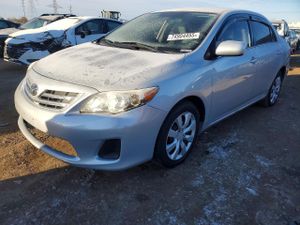 Toyota Corolla BASE 1.8L 4 2013