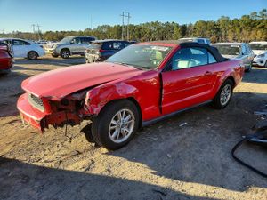 Ford Mustang 4.0L 6 2005