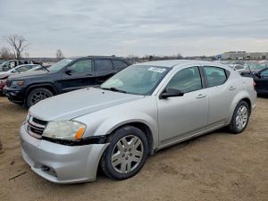 Dodge Avenger SE 2.4L 4 2012