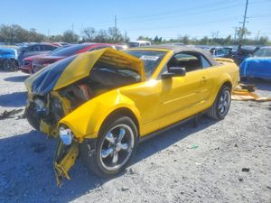 Ford Mustang 4.0L 6 2005