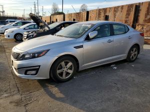Kia Optima LX 2.4L 4 2015