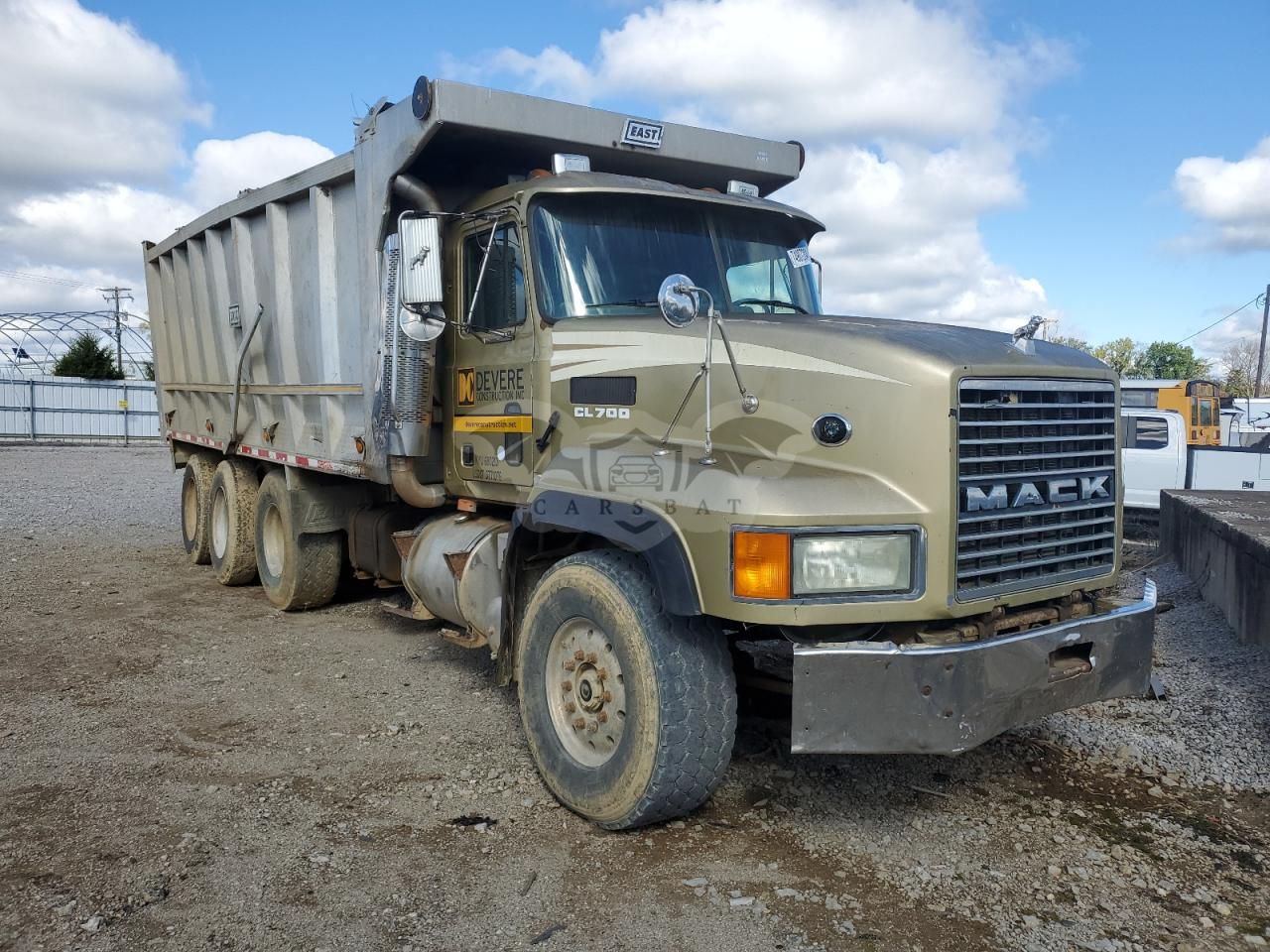 Mack 700 CL700 6 2002