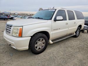 Cadillac Escalade ESV 6.0L 8 2005
