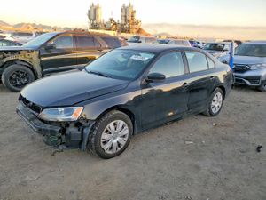 Volkswagen Jetta BASE 2.0L 4 2011