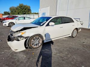 Toyota Avalon BASE 3.5L 6 2012