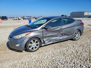 Hyundai Elantra GLS 1.8L 4 2013