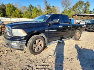 Dodge RAM 5.7L 8 2011