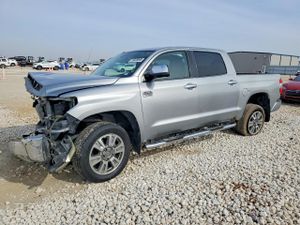 Toyota Tundra CREWMAX PLATINUM 5.7L 8 2014