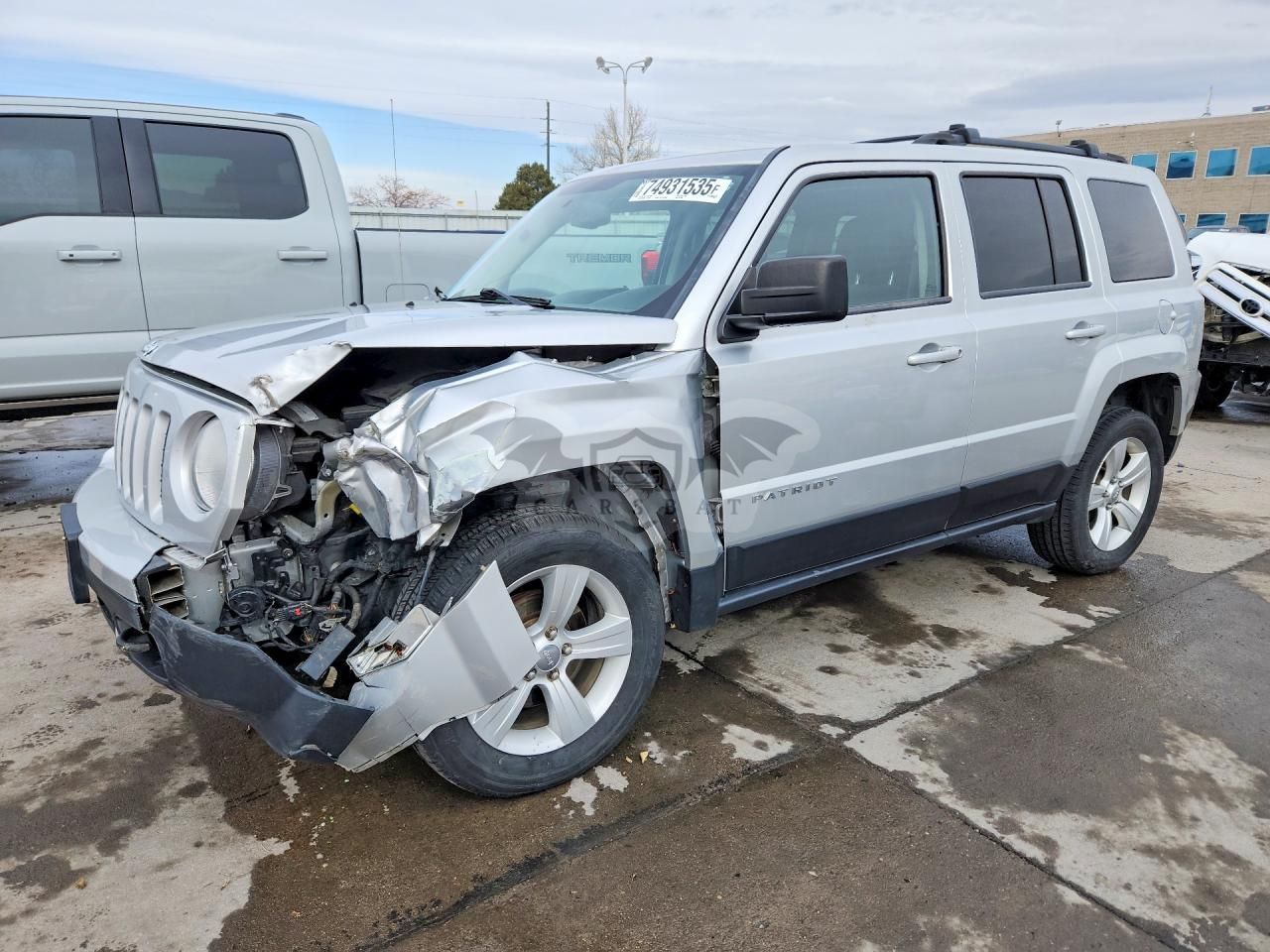 Jeep Patriot LATITUDE 2.4L 4 2014