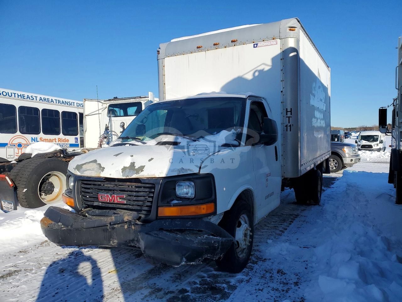 GMC Savana CUTAWAY G3500 6.0L 8 2011