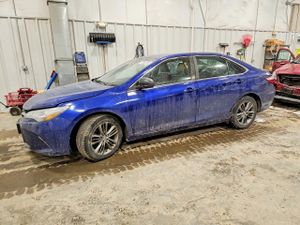 Toyota Camry LE 2.5L 4 2015