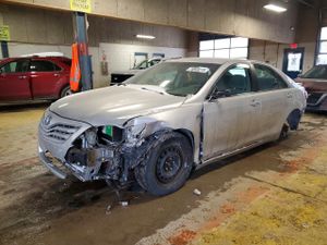 Toyota Camry BASE 2.5L 4 2010