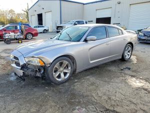 Dodge Charger 3.6L 6 2014