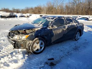Toyota Camry L 2.5L 4 2013