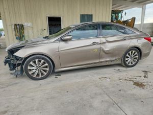 Hyundai Sonata SE 2.4L 4 2014